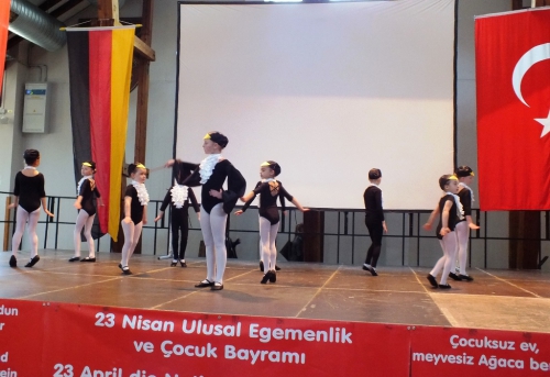 2015-04-19-int-kinderfest-neumarkt